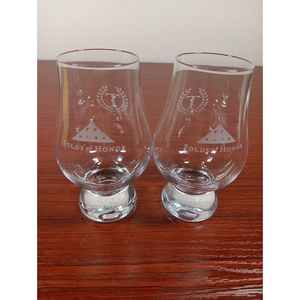 Set Of 2 Folds Of Honor Glencairn Glasses With Initial "T" EUC